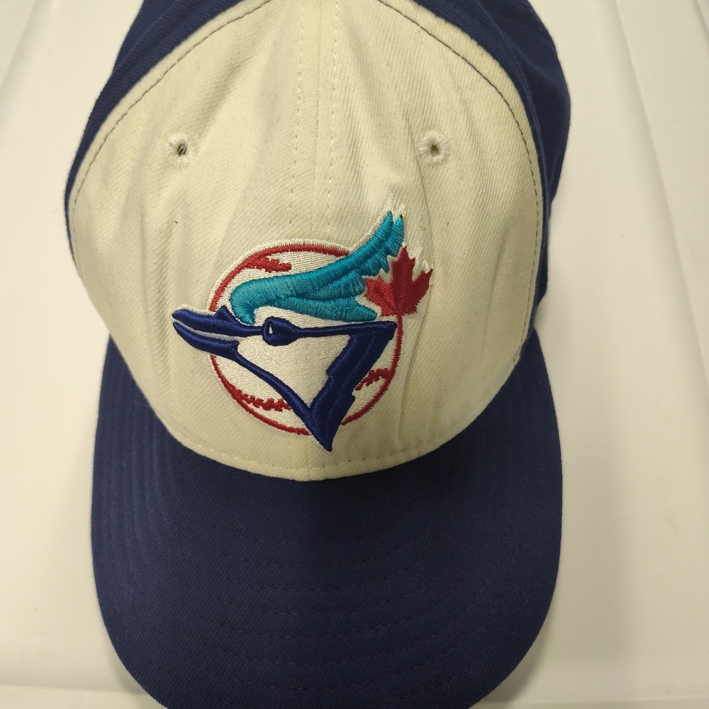 New Era Navy and Cream Baseball Cap